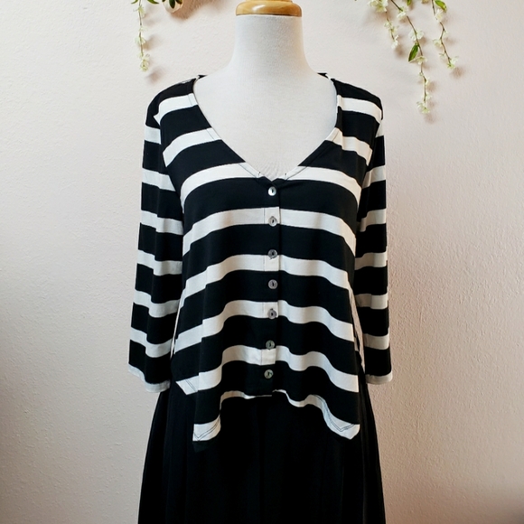 Striped top - Picture 1 of 4